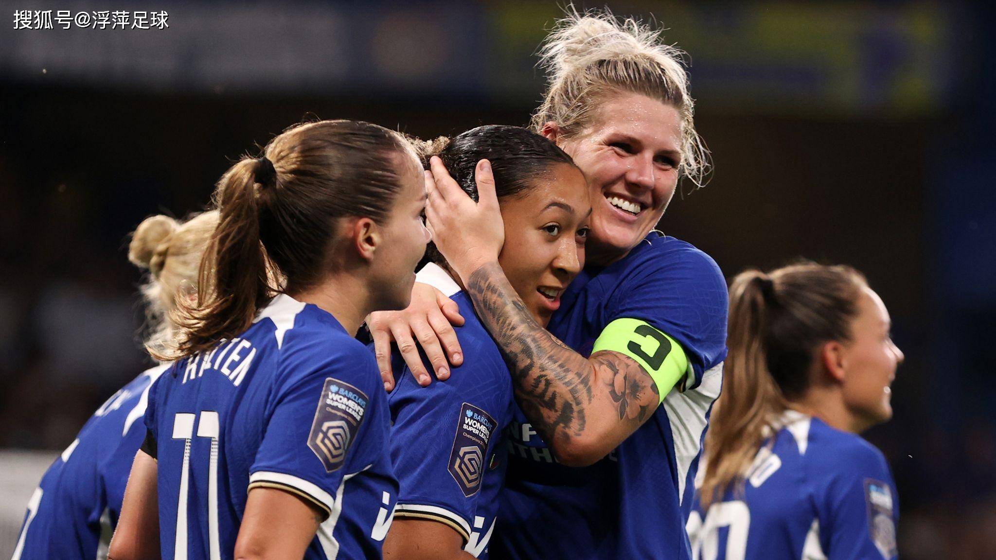 欧洲足球巅峰战：女子队伍再掀热潮