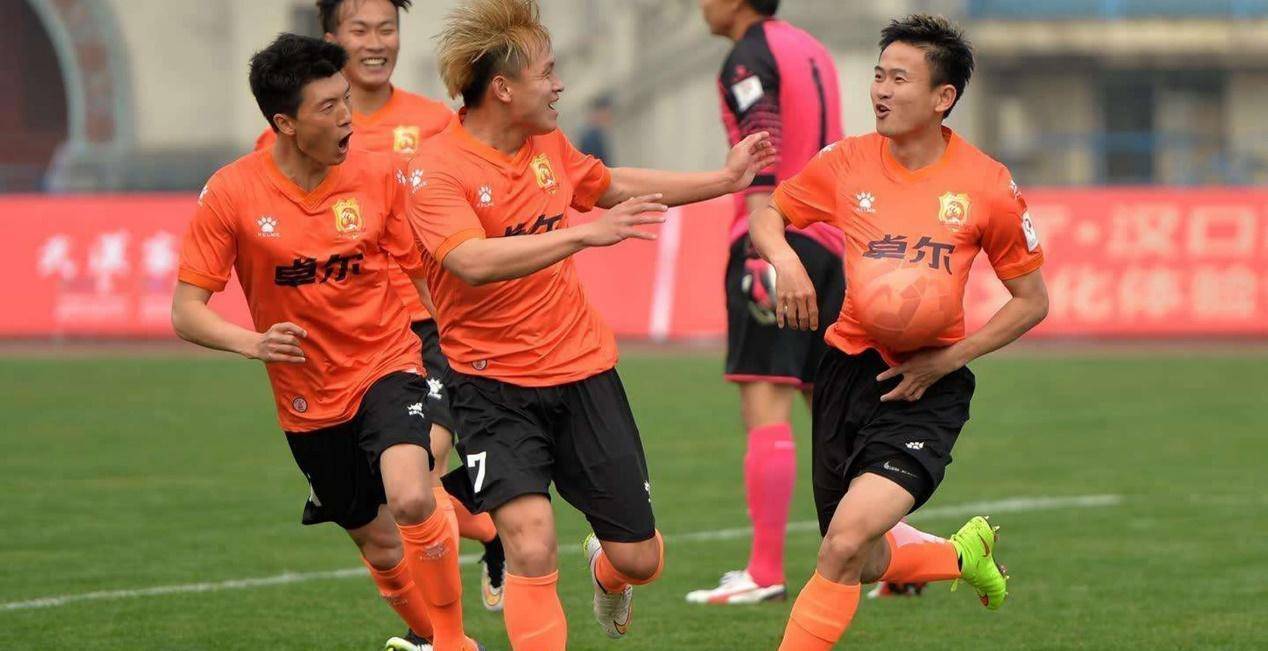 恒大遭中超黑马痛宰，客场输给武汉卓尔的简单介绍