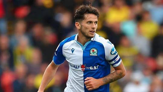 布里斯托尔城表现出色，赢得球迷青睐的简单介绍