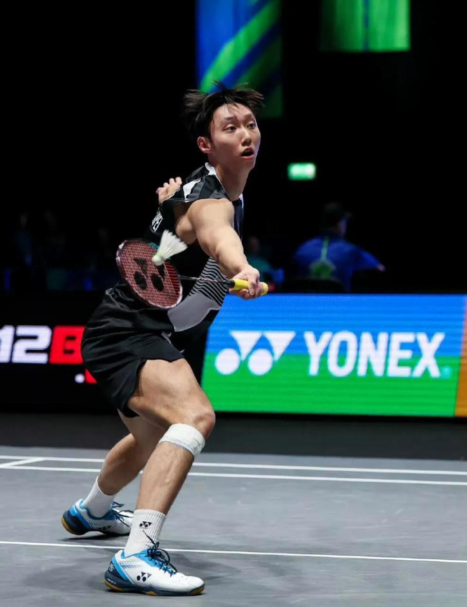 瑞士冲刺选手搏击赛场,勇夺金牌 瑞士冲刺选手搏击赛场,勇夺金牌