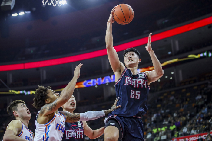 广东华南虎新援火线加盟,实力大增,球迷期待他的表现的简单介绍 广东华南虎新援火线加盟,实力大增,球迷期待他的表现的简单介绍