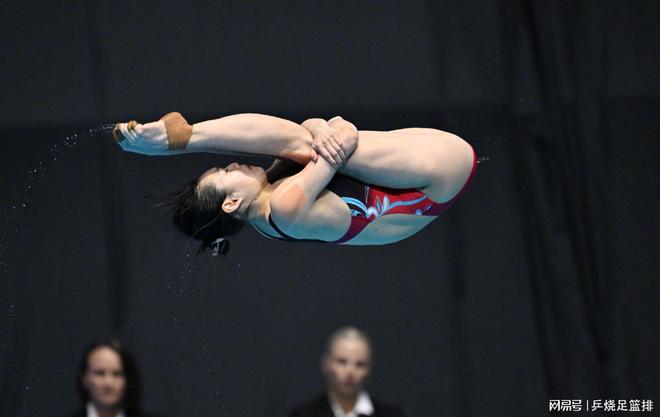 关于意大利女子跳水选手冷静应对,收获银牌的信息 关于意大利女子跳水选手冷静应对,收获银牌的信息