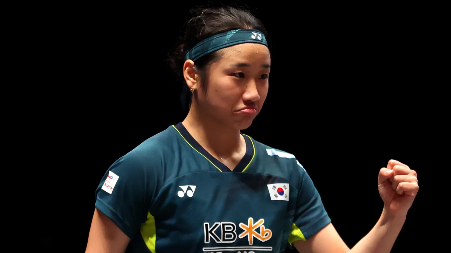 日本羽毛球世界冠军表现抢眼