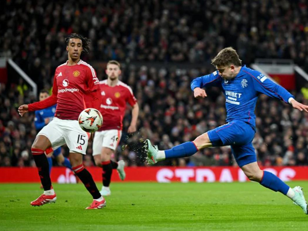 曼联不敌巴塞罗那,难以逆转 曼联不敌巴塞罗那,难以逆转