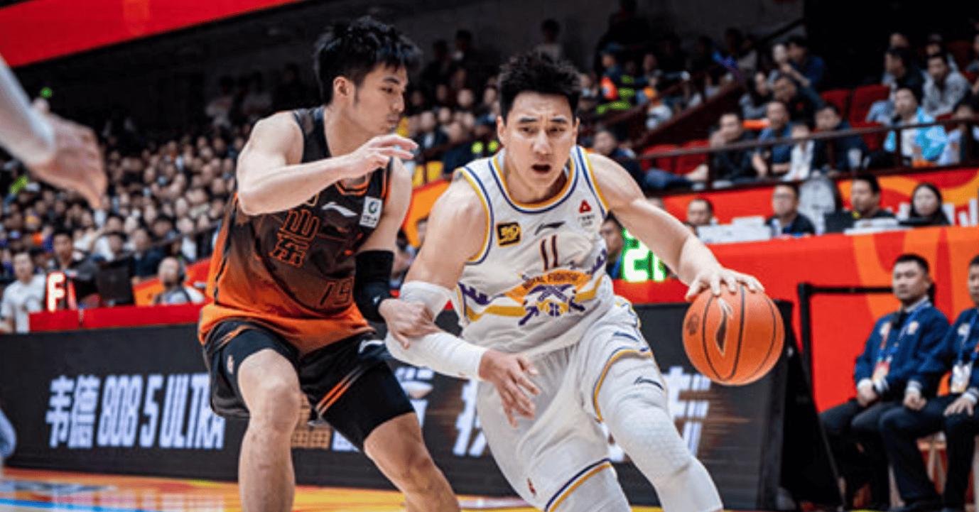 aoa体育活动-山东男篮战胜广东男篮，高兴过后