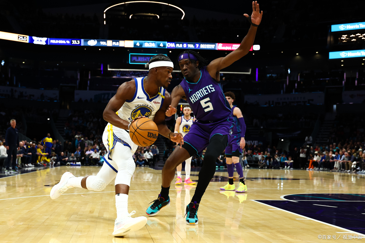 国内篮球职业联赛的比赛中场休息，球员们如何调整状态？的简单介绍