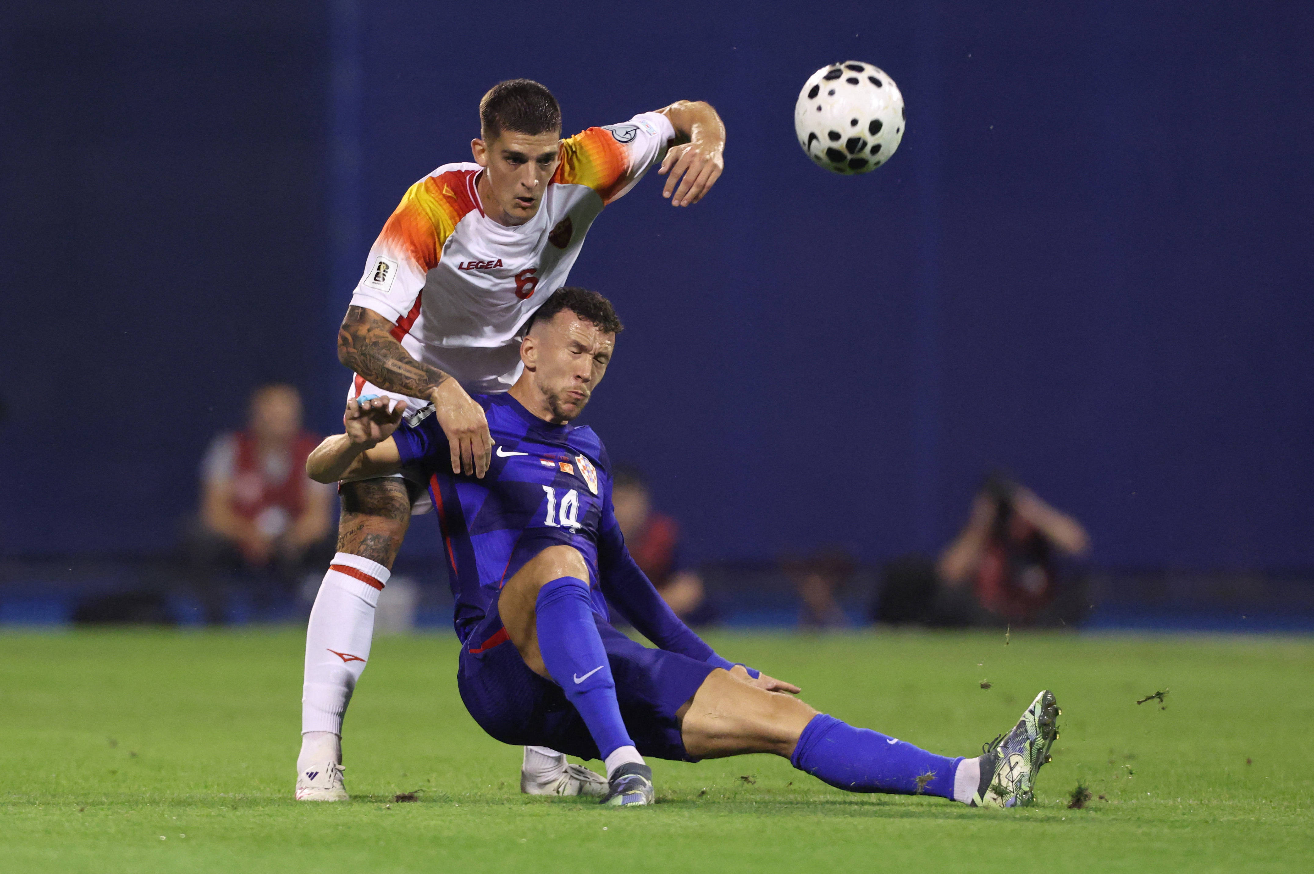 aoa体育视频-克罗地亚选手在篮球赛中大胜